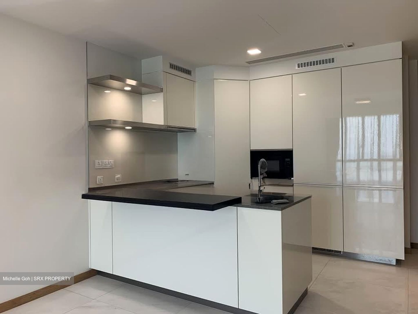 Marina One Residences (D1), Apartment #561187101